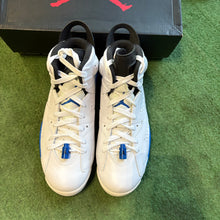 Load image into Gallery viewer, Jordan Sport Blue 6s Size 9
