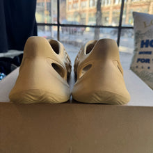 Load image into Gallery viewer, Yeezy Desert Sand Foam Runners Size 10

