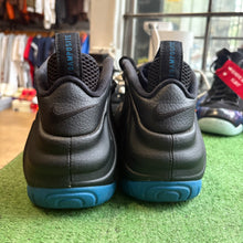 Load image into Gallery viewer, Nike Knicks Foamposites Size 10
