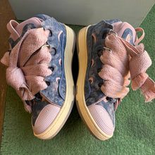 Load image into Gallery viewer, Lanvin Curbs Size 42
