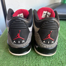 Load image into Gallery viewer, Jordan Stealth 3s Size 11
