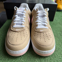 Load image into Gallery viewer, Nike Linen Air Force 1s Size 9
