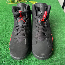 Load image into Gallery viewer, Jordan Infrared Salesman 6s Size 6.5Y
