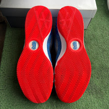 Load image into Gallery viewer, Nike Kyrie Independence Day 1s Size 13
