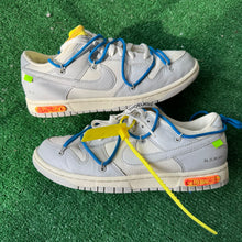 Load image into Gallery viewer, Nike Off White Lot 10 Low Dunks Size 8.5
