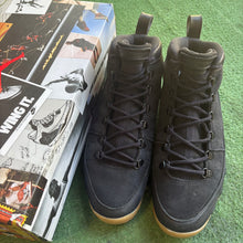 Load image into Gallery viewer, Jordan Black Light Gum 9s Size 9.5
