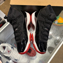 Load image into Gallery viewer, Jordan Bred 11s Size 10
