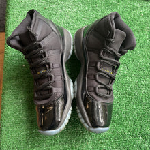 Load image into Gallery viewer, Jordan Gamma 11s Size 7Y
