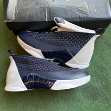 Load image into Gallery viewer, Jordan Obsidian 15s Size 8.5
