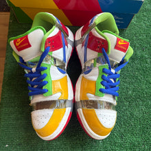 Load image into Gallery viewer, Nike Sandy Bodecker Low Dunks Size 9.5
