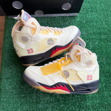 Load image into Gallery viewer, Jordan X Off White Sail 5s Size 5
