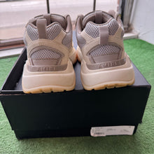 Load image into Gallery viewer, Amiri Bone Runners Size 42
