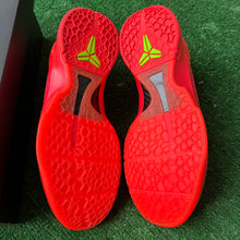 Load image into Gallery viewer, Nike Kobe Reverse Grinch Protro 6s Size 11
