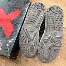 Load image into Gallery viewer, Jordan Rebellionaire 1s Size 10
