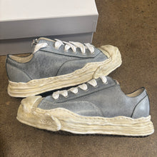 Load image into Gallery viewer, Maison Mihara Yasuhiro Hank Canvas OG Sole Lows Size 42
