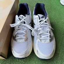 Load image into Gallery viewer, ASICS Midnight Gel-1130s Size 8.5
