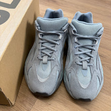 Load image into Gallery viewer, Yeezy Hospital Blue 700s Size 11
