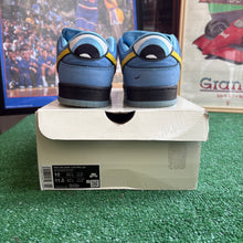 Load image into Gallery viewer, Nike SB Powerpuff Girls Bubbles Low Dunks Size 10

