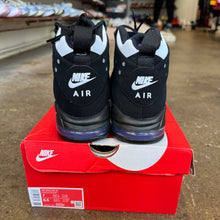 Load image into Gallery viewer, Nike Air Max CB2 94s Size 7
