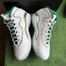 Load image into Gallery viewer, Jordan Wings 10s Size 10
