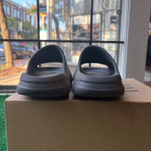 Load image into Gallery viewer, Yeezy Slate Grey Slides Size 7

