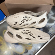 Load image into Gallery viewer, Yeezy Sail Foam Runners Size 14

