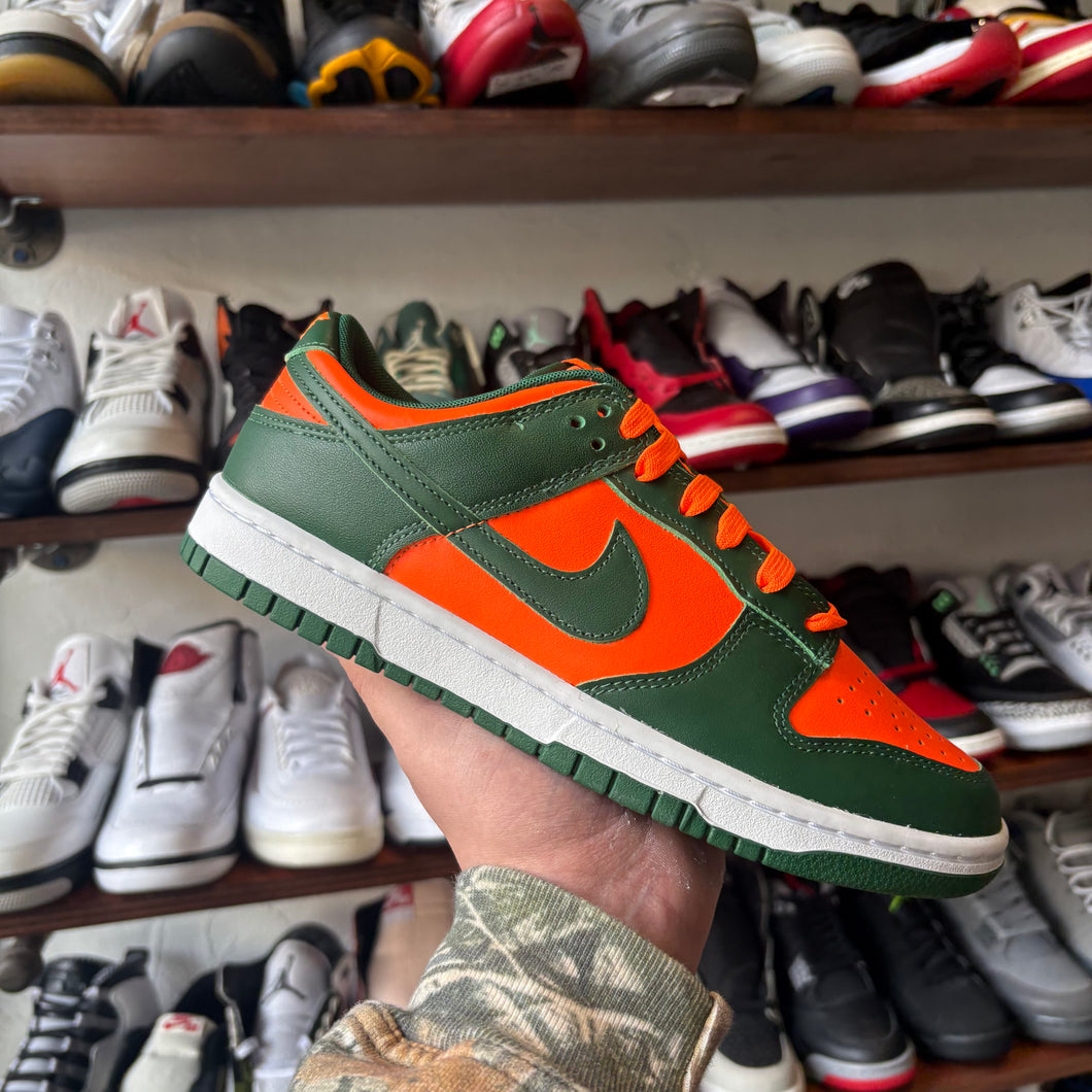 Nike Miami Low Dunks Size 8.5