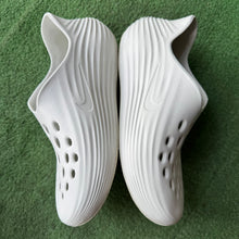 Load image into Gallery viewer, Nike ReactX Rejuven8s Size 10
