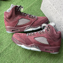 Load image into Gallery viewer, Jordan Burgundy 5s Size 8.5
