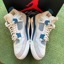 Load image into Gallery viewer, Jordan Military Blue 4s Size 9.5
