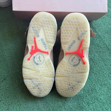 Load image into Gallery viewer, Jordan Travis Scott British Khaki 6s Size 8
