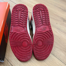 Load image into Gallery viewer, Jordan Lost and Found 1s Size 8.5
