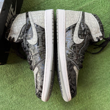 Load image into Gallery viewer, Jordan Rebellionaire 1s Size 10.5
