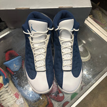 Load image into Gallery viewer, Jordan Flint 13s Size 9
