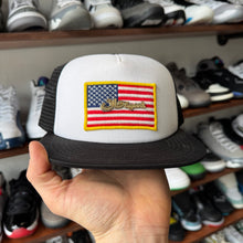 Load image into Gallery viewer, Supreme Trucker Hat
