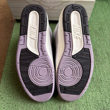 Load image into Gallery viewer, Jordan Python 2s Size 8.5
