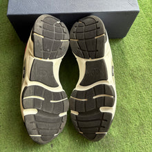 Load image into Gallery viewer, Dior B22s Size 46
