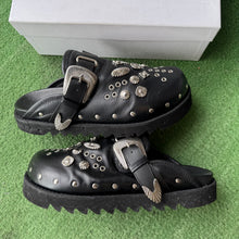 Load image into Gallery viewer, Toga Virilis Clogs Size 45
