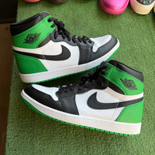 Load image into Gallery viewer, Jordan Lucky Green 1s Size 12
