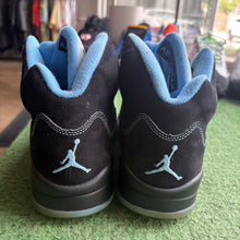 Load image into Gallery viewer, Jordan University Blue 5s Size 8
