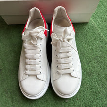 Load image into Gallery viewer, Alexander McQueen Oversized Size 42.5
