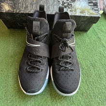 Load image into Gallery viewer, Nike Black White LeBron 14s Size 8
