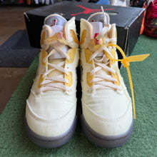 Load image into Gallery viewer, Jordan Off White Sail 5s Size 9
