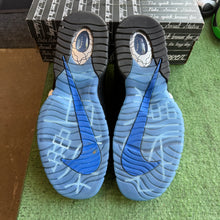 Load image into Gallery viewer, Nike Social Status Air Max Pennys Size 10.5
