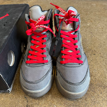 Load image into Gallery viewer, Jordan Off White Muslin 5s Size 9

