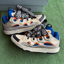 Load image into Gallery viewer, Lanvin Curbs Size 42
