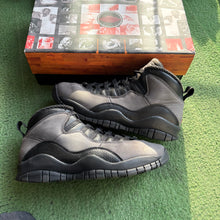 Load image into Gallery viewer, Jordan Shadow 10s Size 9.5
