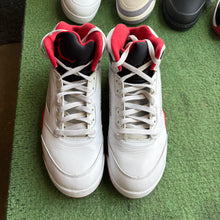 Load image into Gallery viewer, Jordan Black Tongue Fire Red 5s Size 10.5
