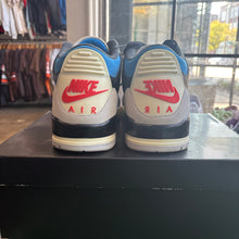 Load image into Gallery viewer, Jordan Rare Air 3s Size 14
