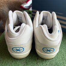 Load image into Gallery viewer, Adidas Bad Bunny BadBo 1.0s Size 11
